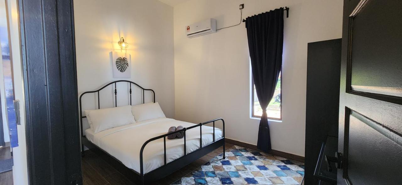 Kamalia Villas 캄풍 페나릭 외부 사진