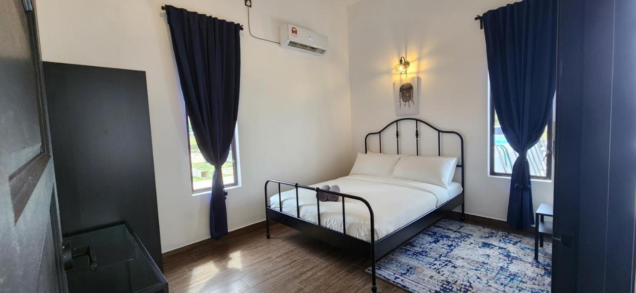Kamalia Villas 캄풍 페나릭 외부 사진