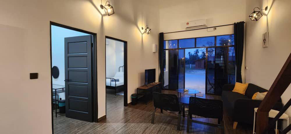 Kamalia Villas 캄풍 페나릭 외부 사진